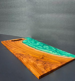 Tropical Teak Charcuterie Board (Olive Green)